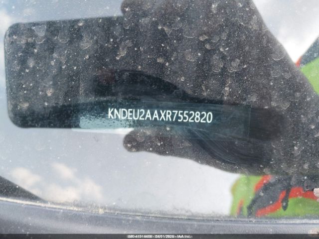 KNDEU2AAXR7552820 KIA SELTOS S