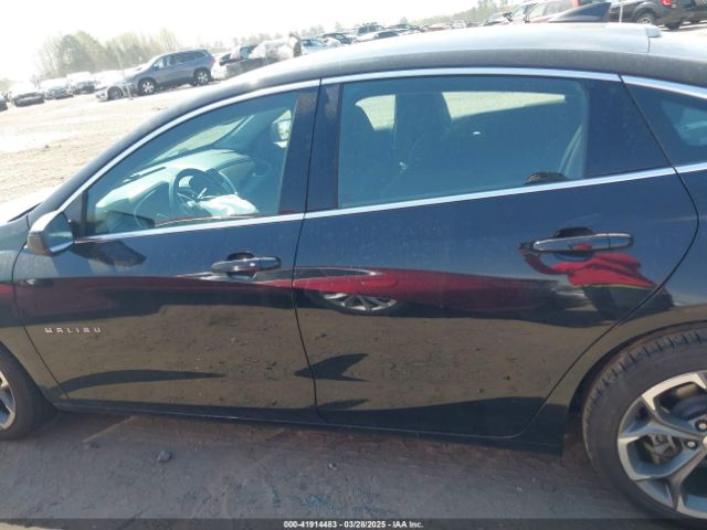 1G1ZG5ST2KF221566 Chevrolet MALIBU RS