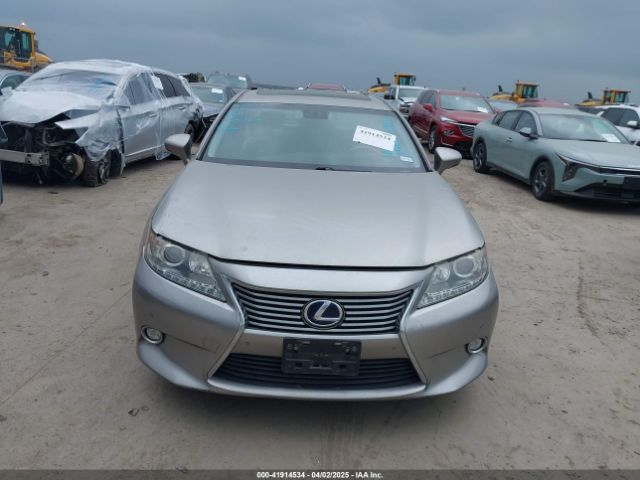 JTHBW1GG9F2099445 Lexus ES 300H