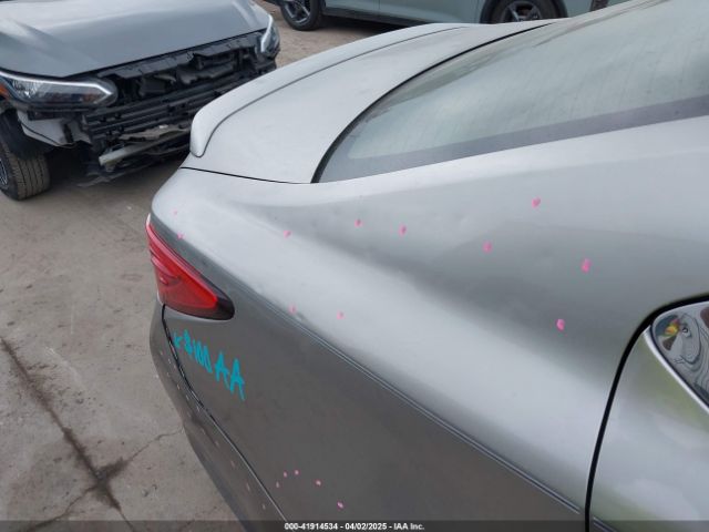 JTHBW1GG9F2099445 Lexus ES 300H