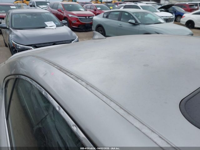 JTHBW1GG9F2099445 Lexus ES 300H