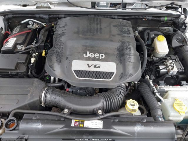 1C4BJWEG5FL518191 Jeep Wrangler Unlimited Sahara