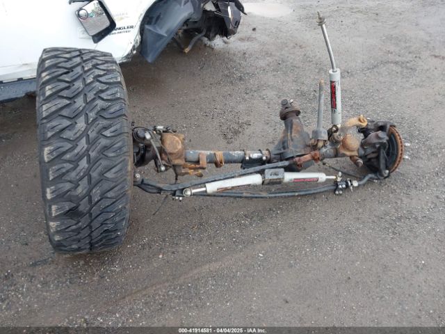 1C4BJWEG5FL518191 Jeep Wrangler Unlimited Sahara