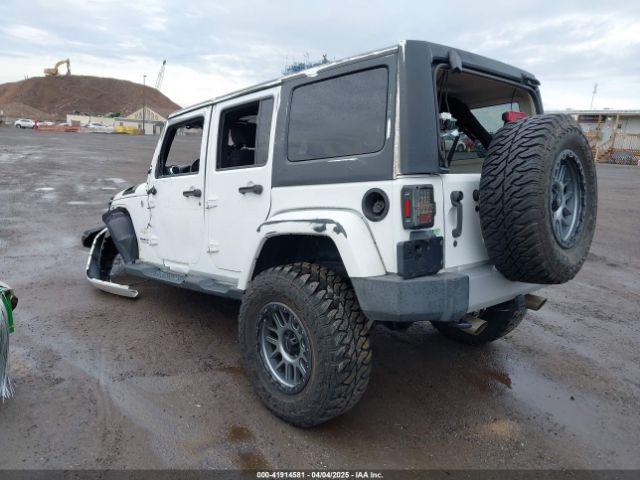 1C4BJWEG5FL518191 Jeep Wrangler Unlimited Sahara
