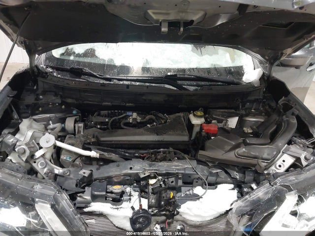 JN8AT2MT0HW150120 Nissan Rogue Sl