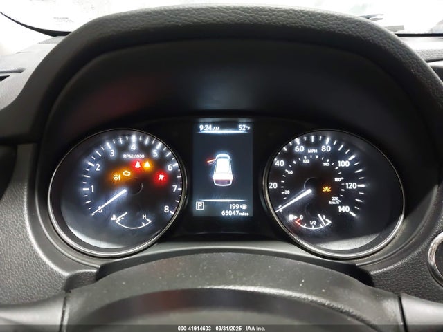 JN8AT2MT0HW150120 Nissan Rogue Sl