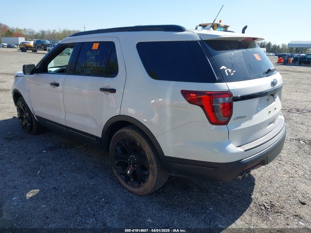 1FM5K8GT8KGB37269 Ford EXPLORER SPORT