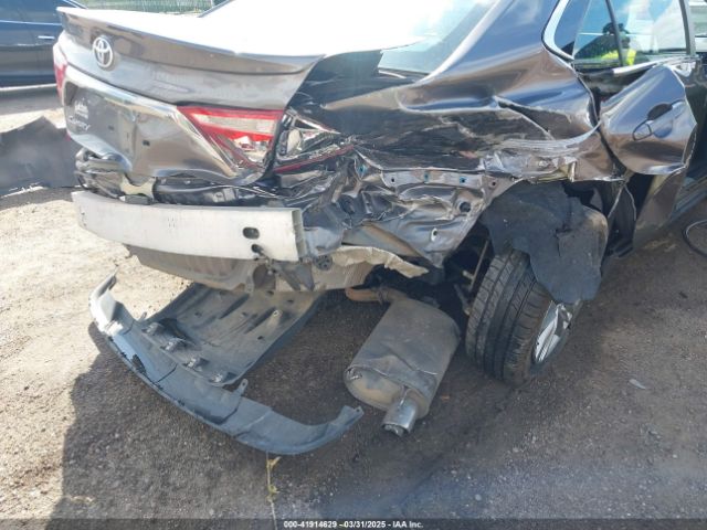 4T1BF1FK2FU008927 Toyota CAMRY SE