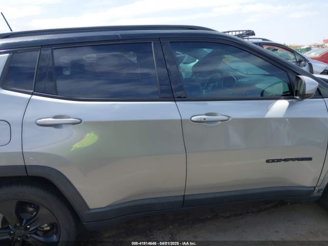 3C4NJCBB3MT560123 Jeep Compass Altitude Fwd