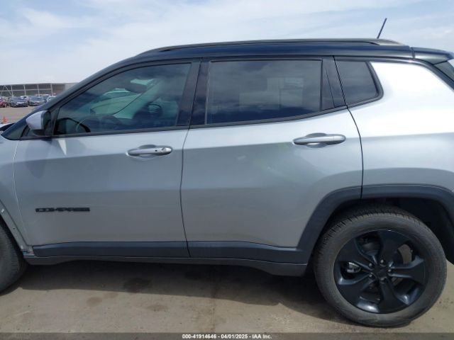 3C4NJCBB3MT560123 Jeep Compass Altitude Fwd