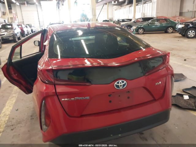 JTDKARFP3L3129545 Toyota Prius Prime Xle