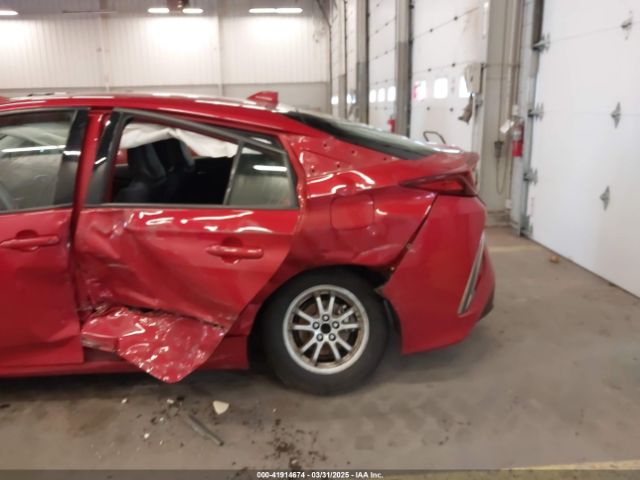 JTDKARFP3L3129545 Toyota Prius Prime Xle