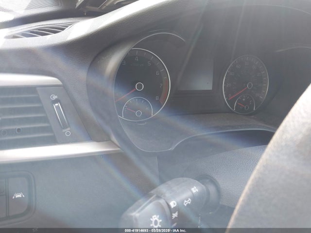 5XXGT4L30KG279244 KIA Optima Lx