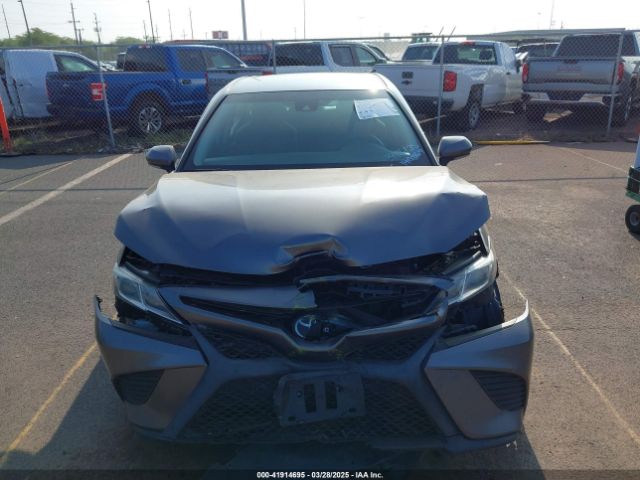 4T1B11HK1JU650382 Toyota CAMRY SE
