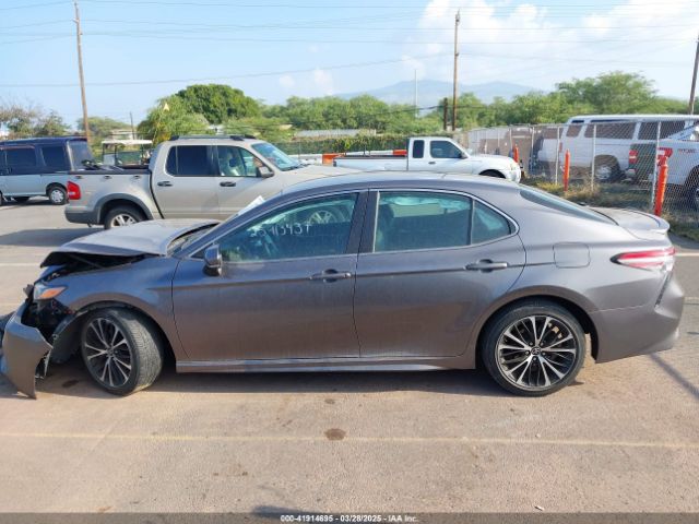 4T1B11HK1JU650382 Toyota CAMRY SE