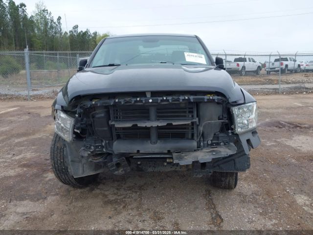 3C6JR6AG4KG511662 RAM 1500 Classic Tradesman  4x2 6'4 Box