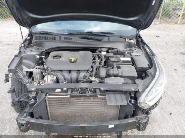 3KPF24ADXLE212929 KIA Forte Lxs