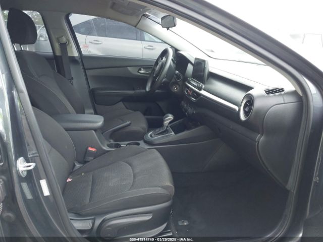 3KPF24ADXLE212929 KIA Forte Lxs