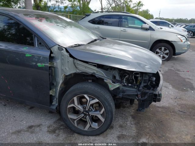 3KPF24ADXLE212929 KIA Forte Lxs