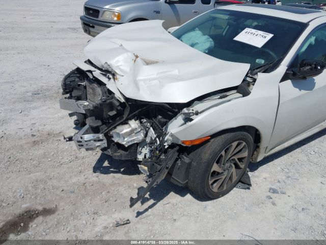 2018 HONDA CIVIC 2HGFC2F77JH575261 Photo 5