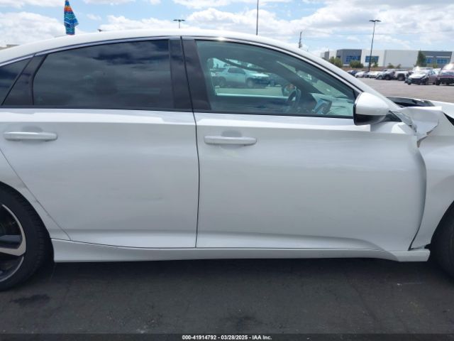 1HGCV1F32LA151119 Honda Accord Sport