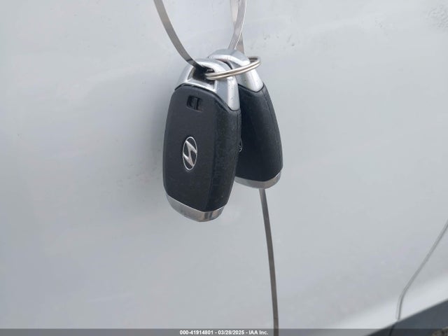 KM8K22AA7JU149145 Hyundai Kona Sel