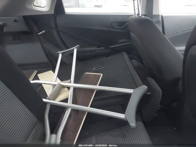 KM8K22AA7JU149145 Hyundai Kona Sel