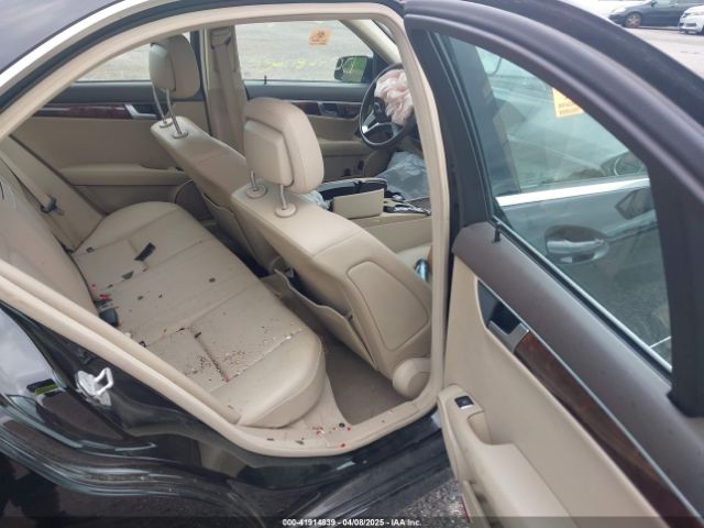 WDDGF8AB4ER323052 Mercedes-Benz C 300 Luxury 4matic/sport 4matic