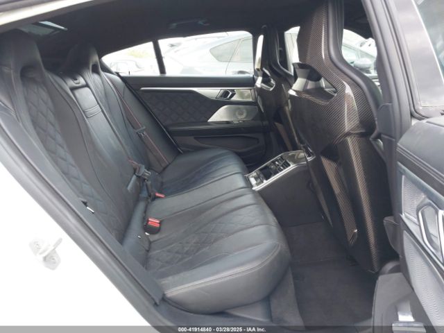 2022 BMW M8 GRAN COUPE WBSGV0C0XNCG96234 Photo 7