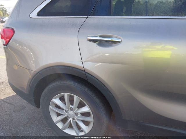 5XYPGDA51JG376682 KIA Sorento 3.3l Lx