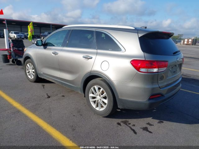 5XYPGDA51JG376682 KIA Sorento 3.3l Lx