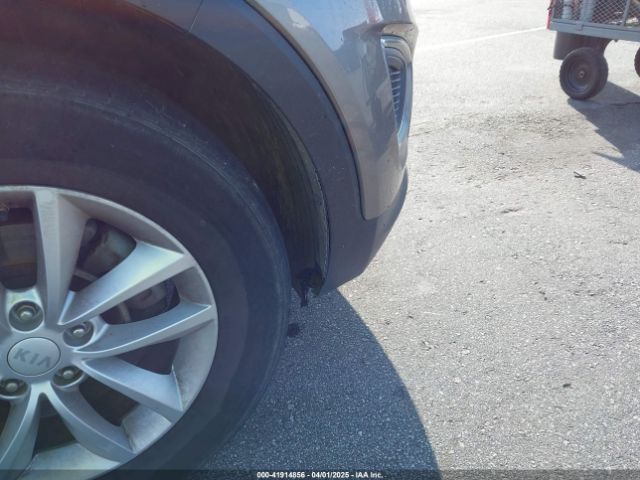 5XYPGDA51JG376682 KIA Sorento 3.3l Lx