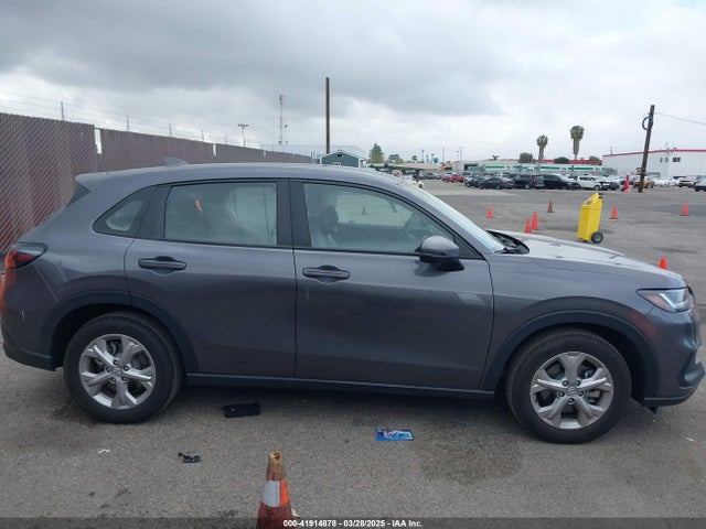 3CZRZ2H38RM753528 Honda Hr-v Awd Lx