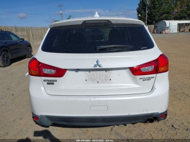 JA4AR3AU9HZ068585 Mitsubishi Outlander Sport 2.0 Le