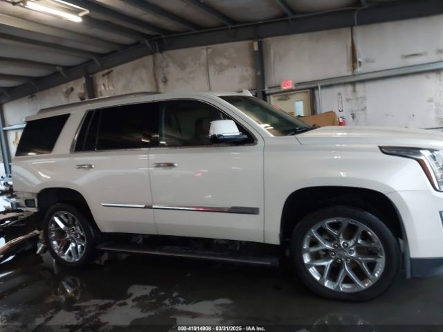 1GYS3NKJ8FR688489 Cadillac Escalade Premium