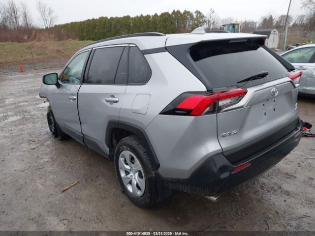 2T3F1RFV6MC213066 Toyota RAV4 LE