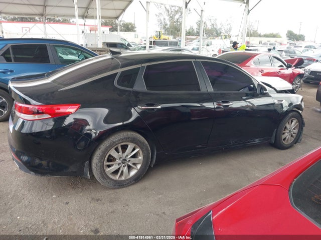 5XXGT4L30GG058329 KIA Optima Lx