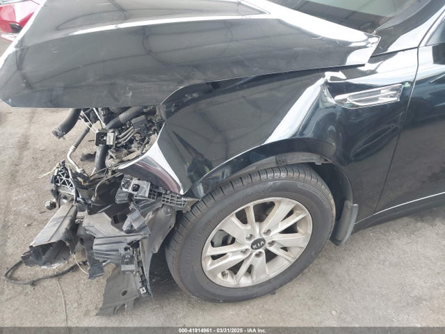 5XXGT4L30GG058329 KIA Optima Lx