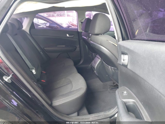 5XXGT4L30GG058329 KIA Optima Lx