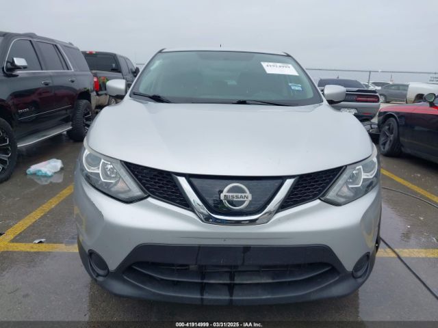 JN1BJ1CR8KW316867 Nissan Rogue Sport S