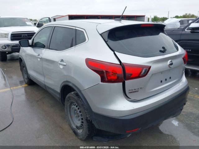 JN1BJ1CR8KW316867 Nissan Rogue Sport S
