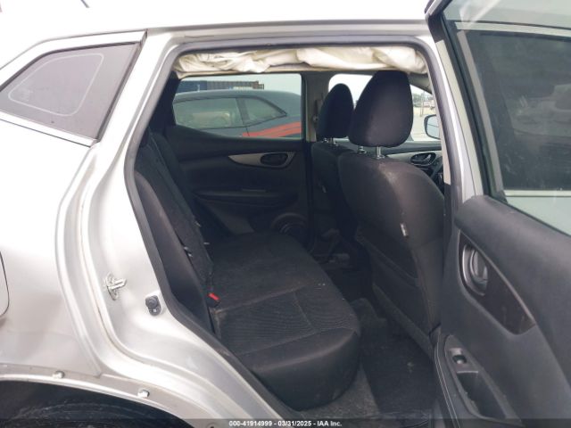 JN1BJ1CR8KW316867 Nissan Rogue Sport S