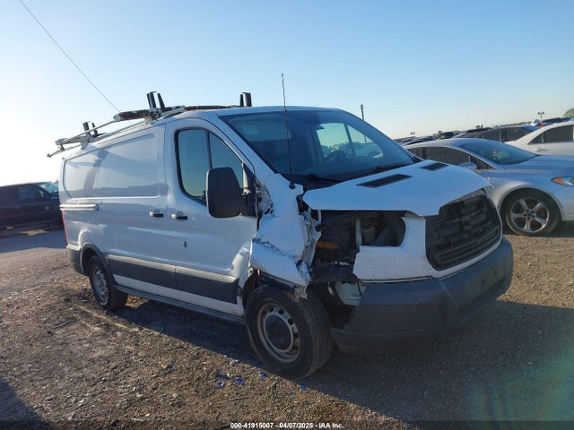 1FTYE1YM2GKB48893 Ford Transit-150