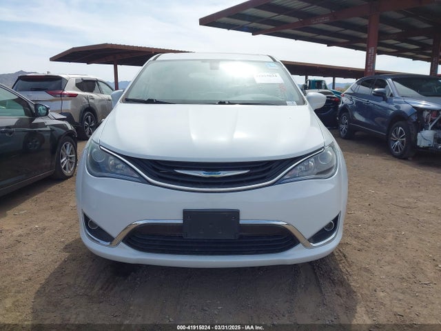 2C4RC1H79KR655708 Chrysler Pacifica Hybrid Touring Plus
