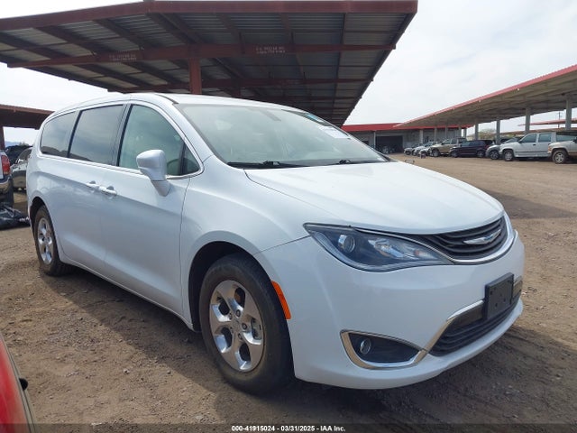 2C4RC1H79KR655708 Chrysler Pacifica Hybrid Touring Plus