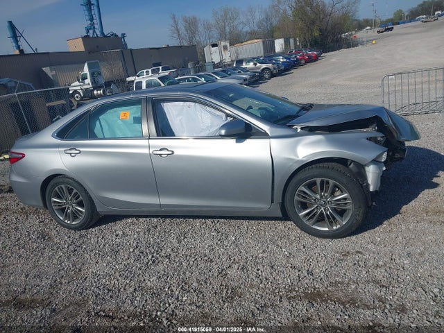 4T1BF1FK1GU238153 Toyota CAMRY SE