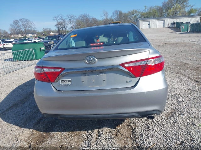 4T1BF1FK1GU238153 Toyota CAMRY SE