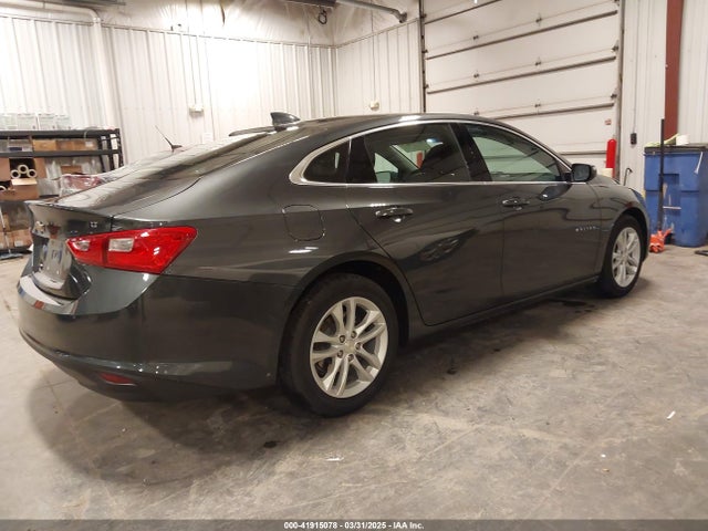 1G1ZE5ST4HF263896 Chevrolet MALIBU 1LT