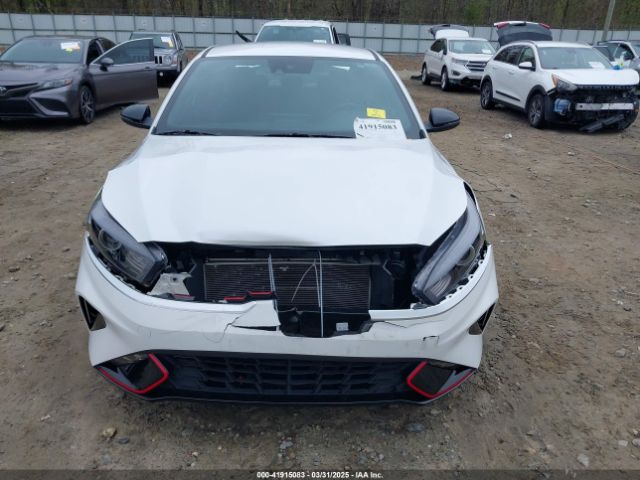 3KPF54AD5PE667569 KIA Forte Gt-line