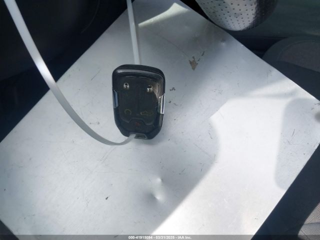 1GCPWCED2KZ161488 Chevrolet Silverado 1500 Lt